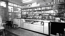 Un Bracchi's shop