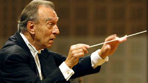 Il maestro Claudio Abbado