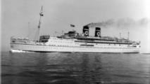 Arandora Star, la nave silurata da un sommergibile tedesco il 2 luglio 1940), tratta dal sito www.bluestarline.org