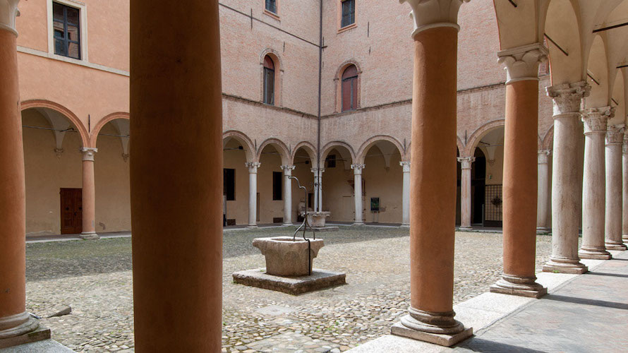 Cortile Palazzo Principi