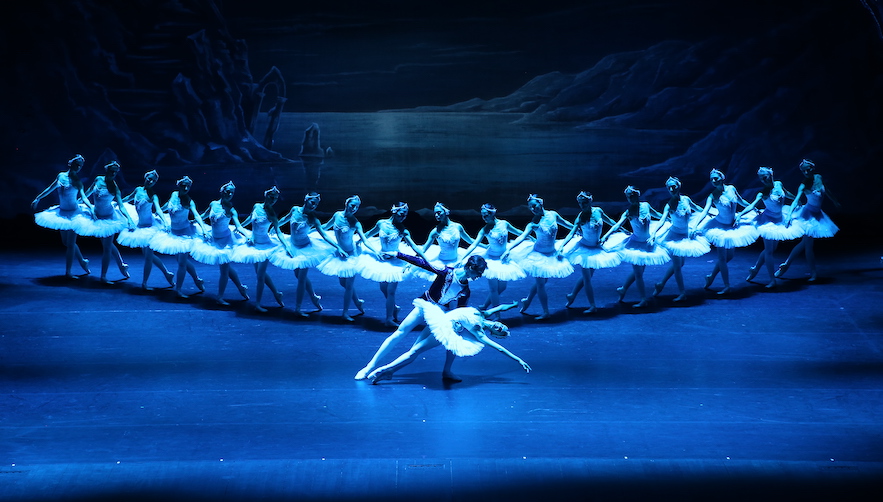 Balletto Dell'Opera Di Tbilisi Ne Il Lago Dei Cigni Di Marius Petipa E Lev Ivanov (7)