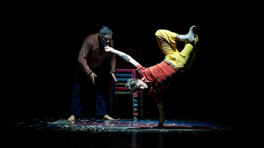 Compagnie Kafig In Beauséjour Di Mourad Merzouki Foto Di Christophe Bernard (1)