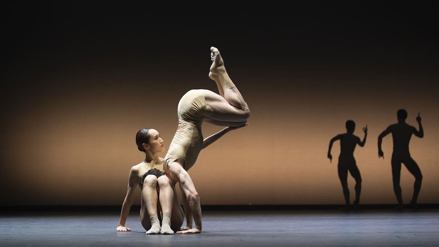 Balletto Di Maribor In Cluster Di Edward Clug Foto Di Tiberiu Marta (2)